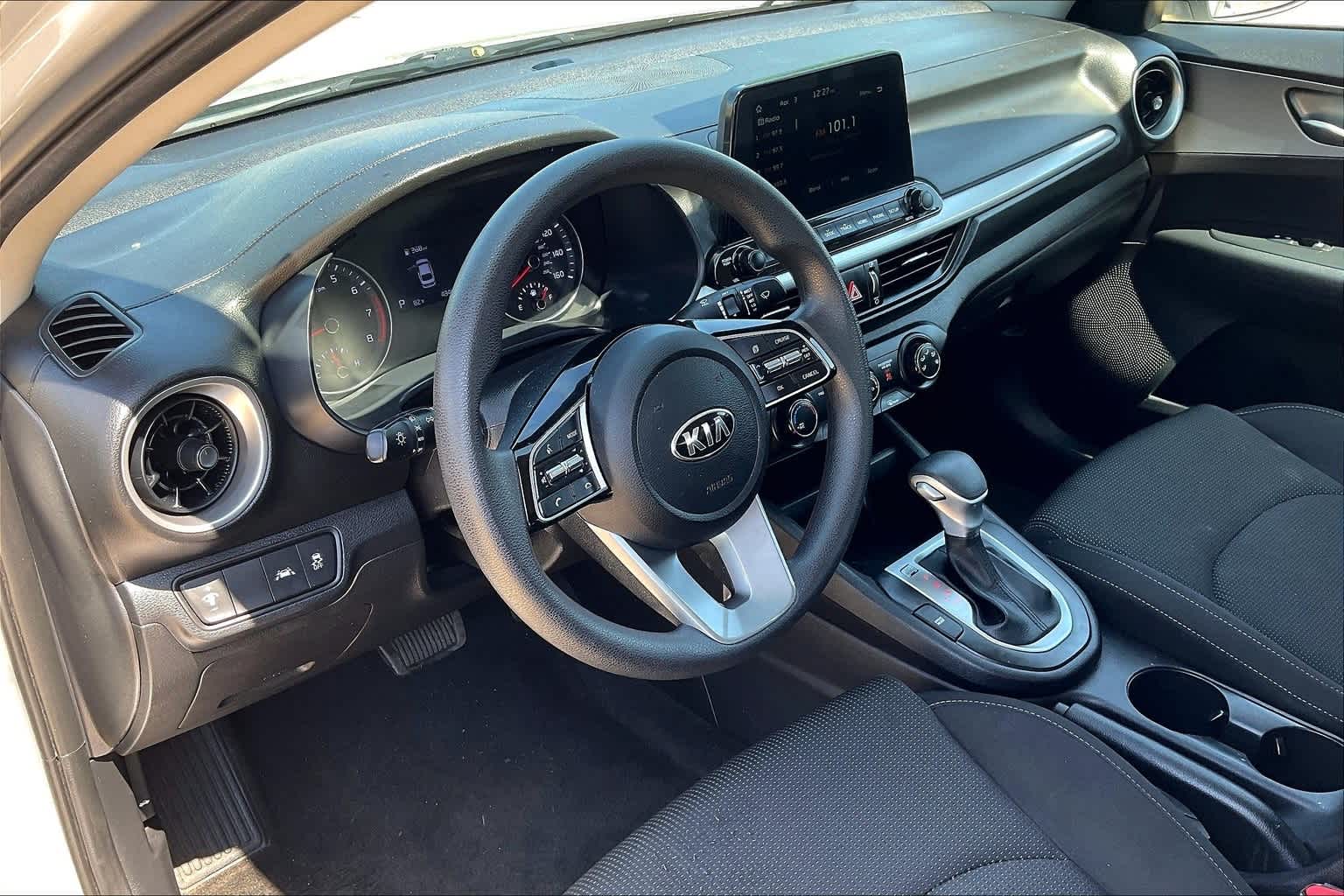 Thumbnail: 2021 Kia Forte - 2