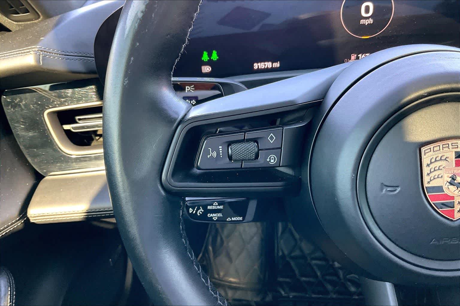 Thumbnail: 2020 Porsche Taycan - 23