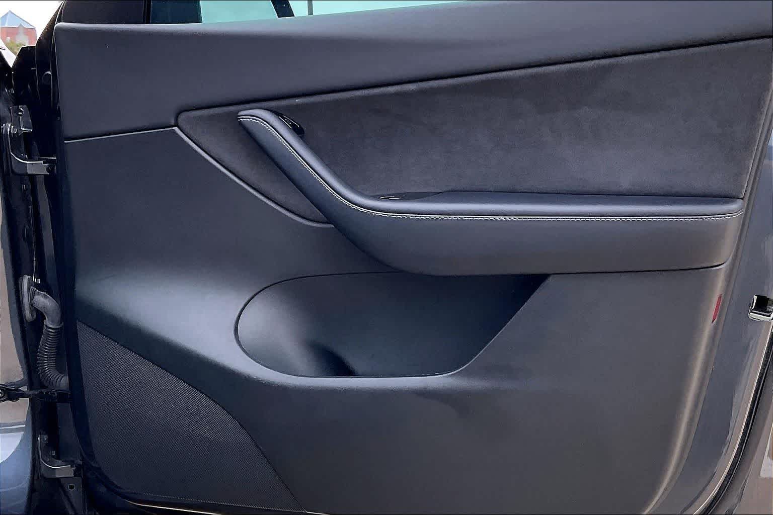 Thumbnail: 2021 Tesla Model Y - 28