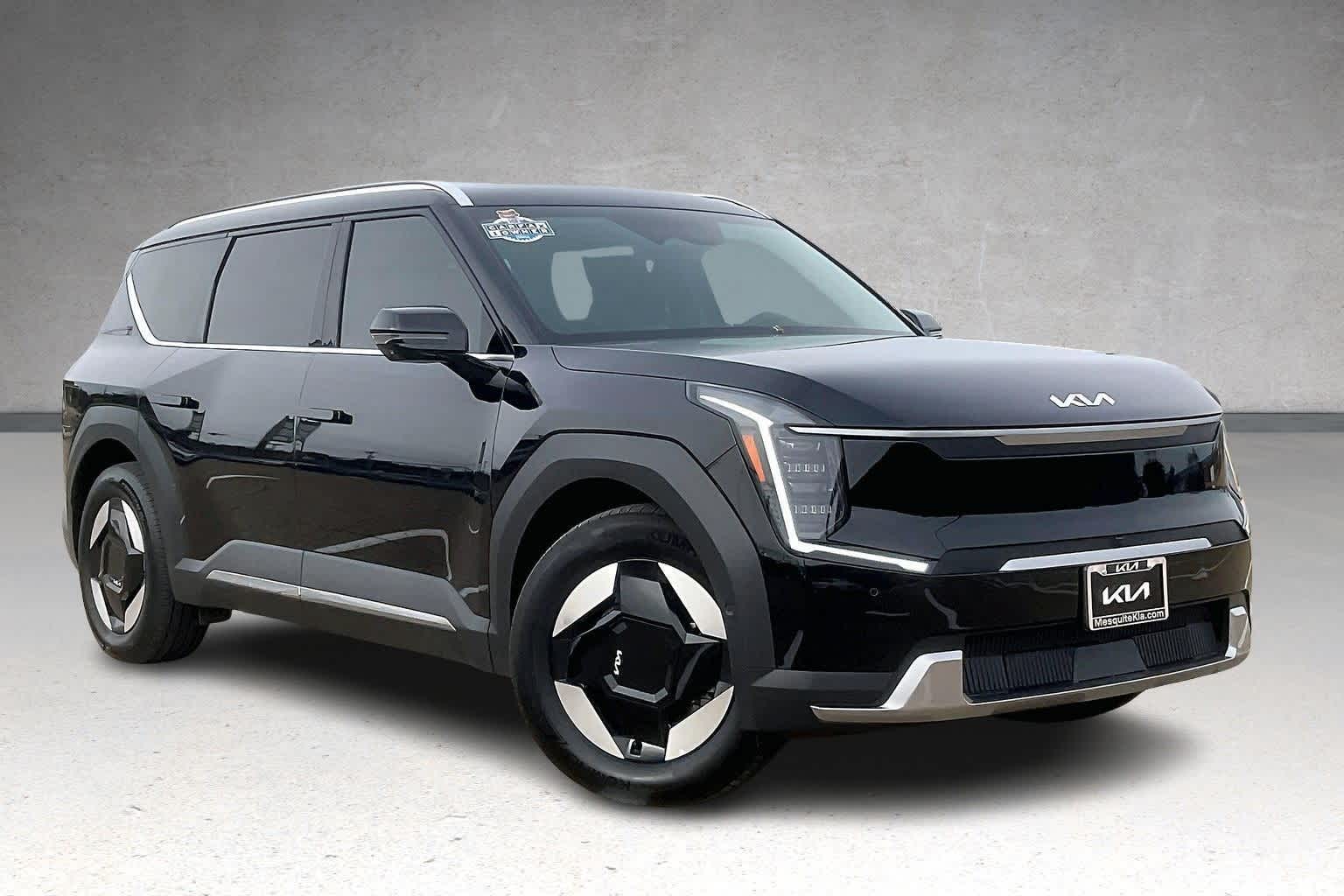 Thumbnail: 2026 Kia EV9 - 20