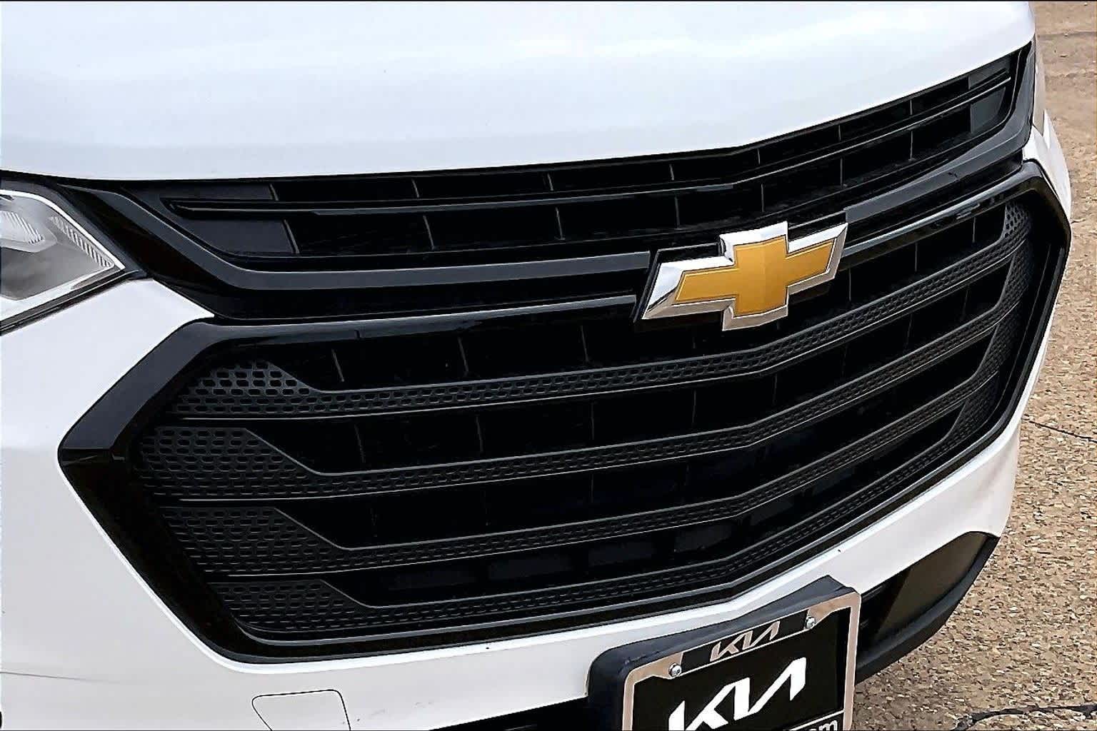 Thumbnail: 2020 Chevrolet Traverse - 32