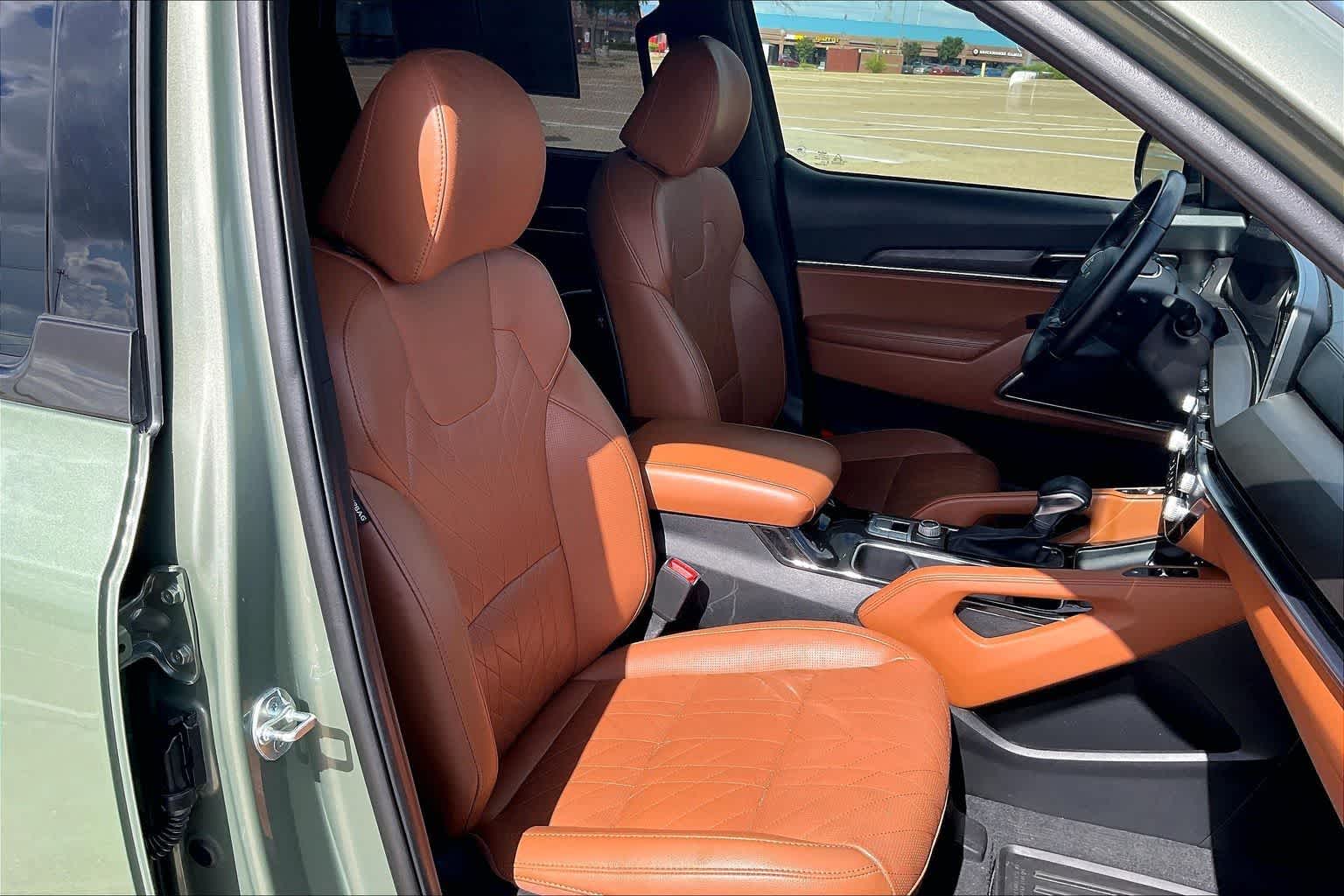 Thumbnail: 2024 Kia Telluride - 13