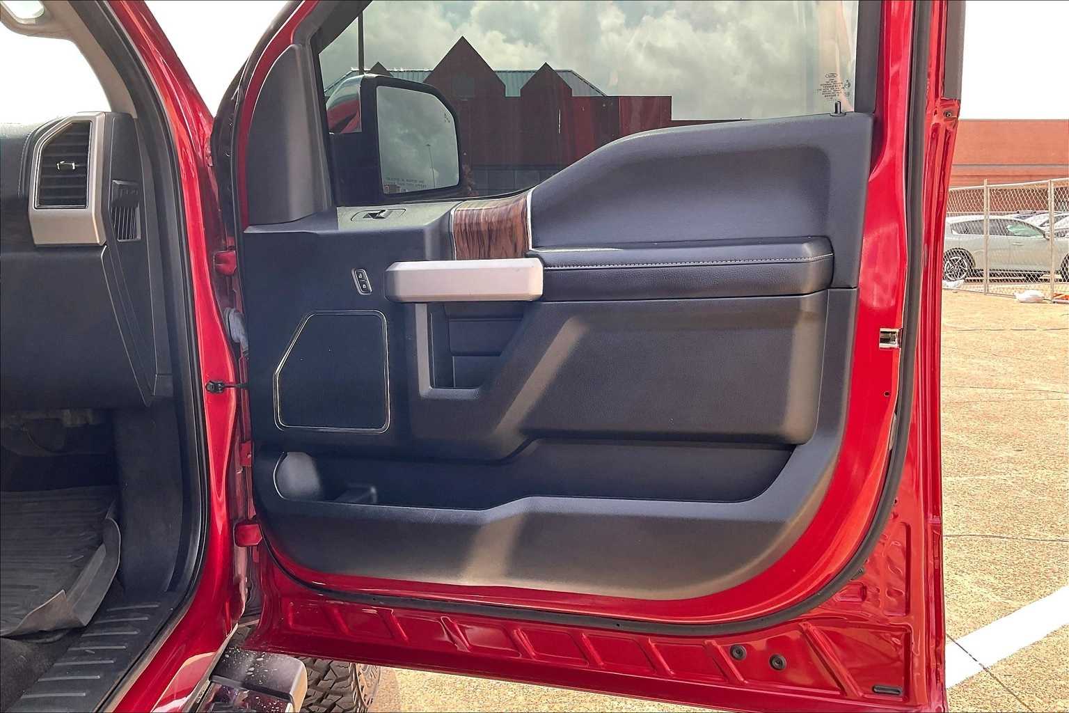 Thumbnail: 2019 Ford F-150 - 28