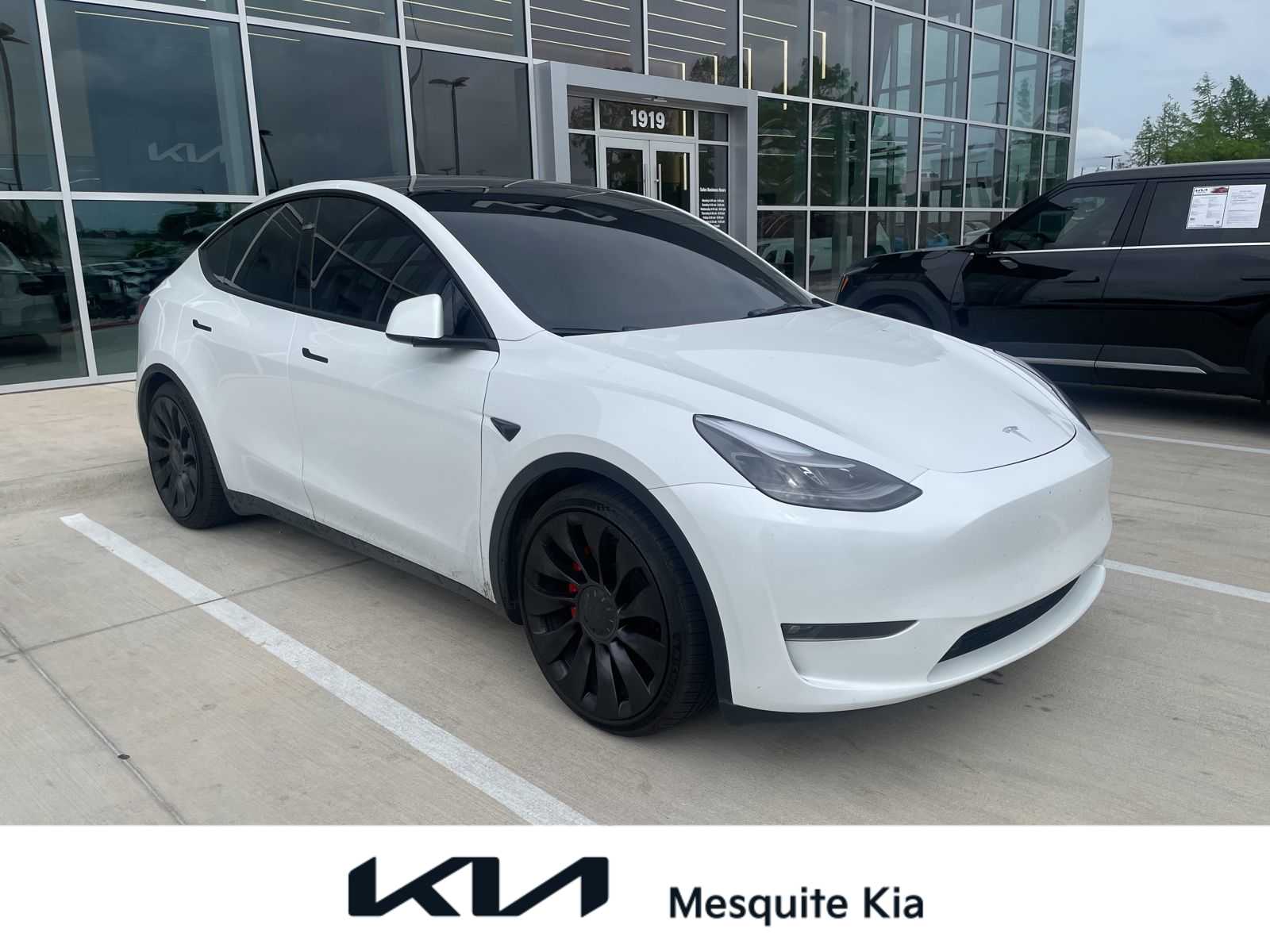 Thumbnail: 2023 Tesla Model Y - 1