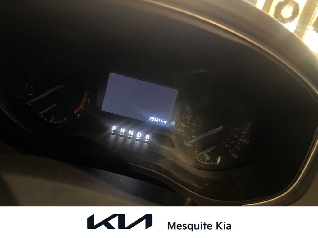 Used 2015 Ford Fusion SE Sedan