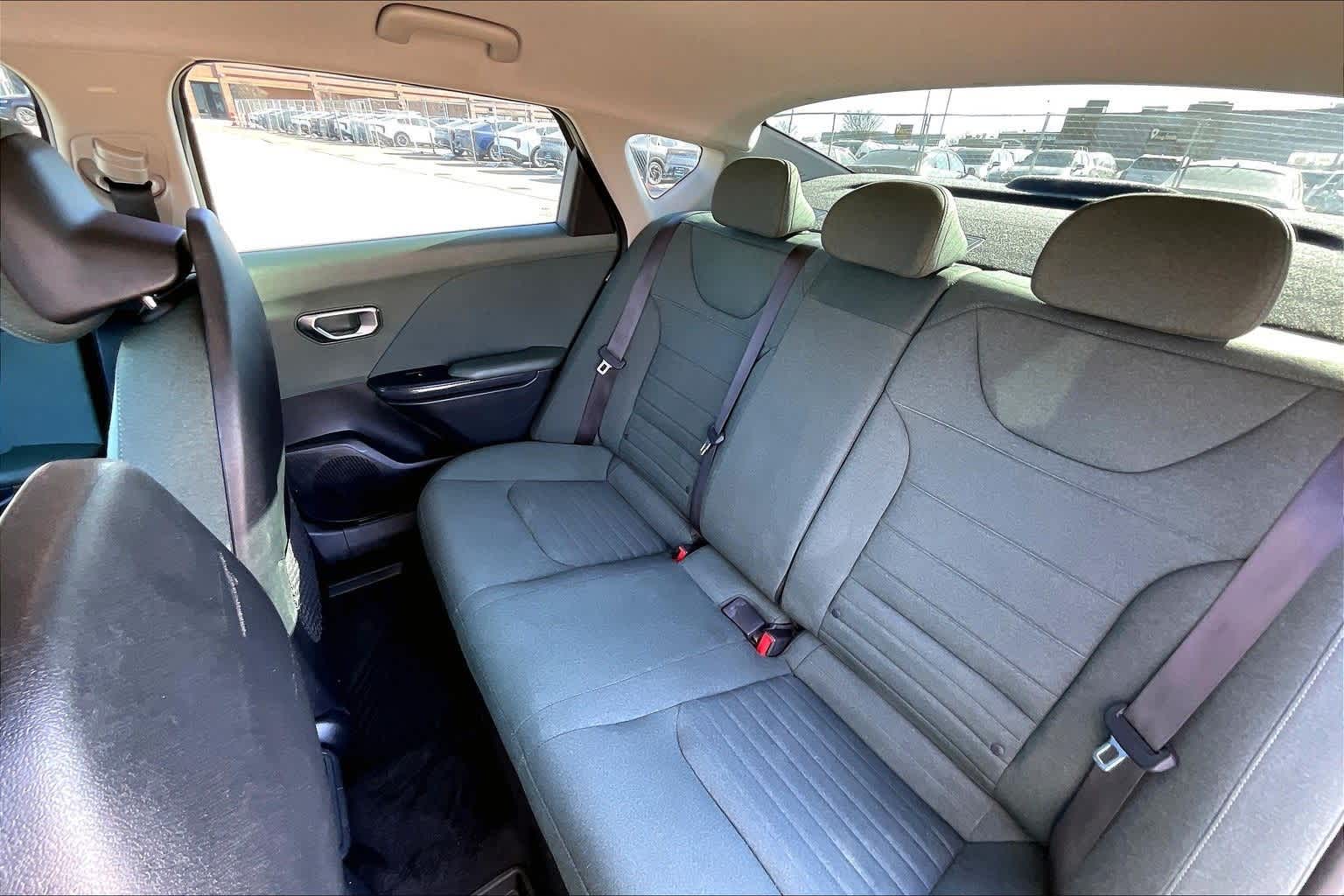 Thumbnail: 2025 Kia K4 - 28