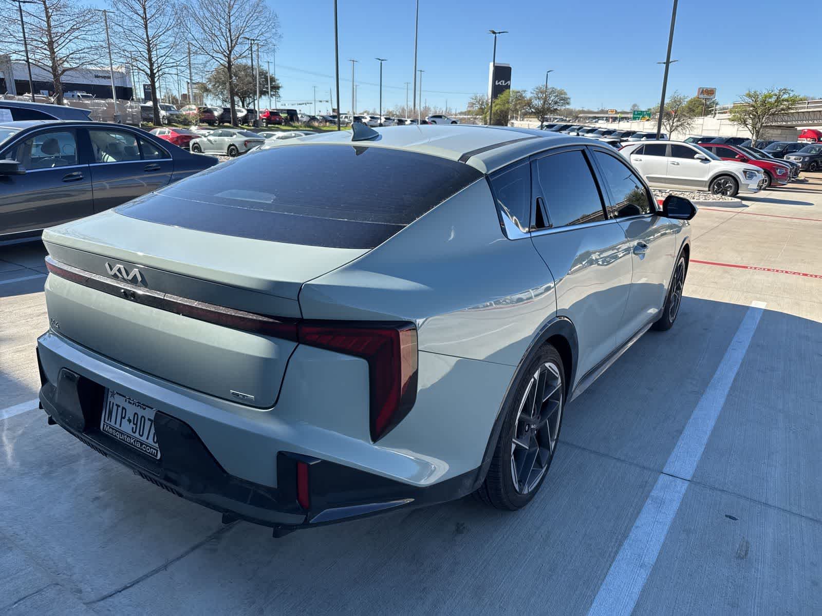 Thumbnail: 2025 Kia K4 - 4