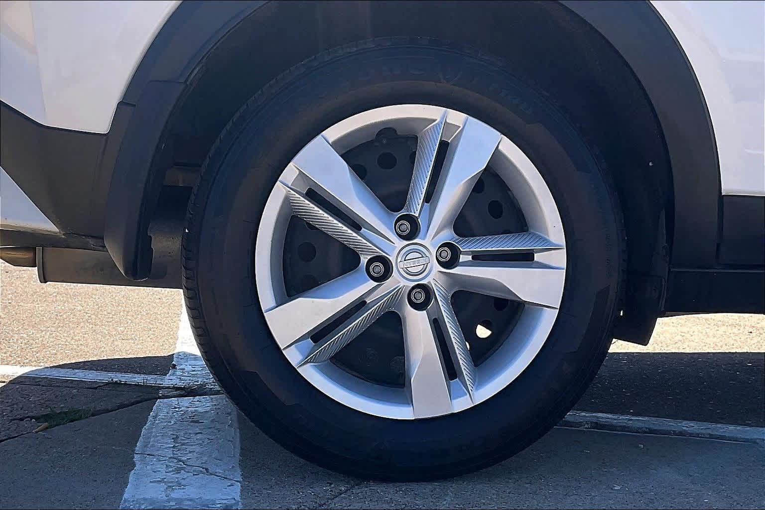 Thumbnail: 2024 Nissan Kicks - 8