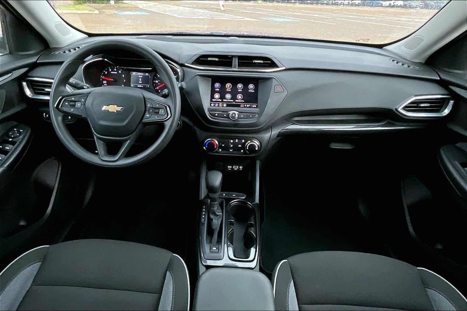 Thumbnail: 2023 Chevrolet TrailBlazer - 9