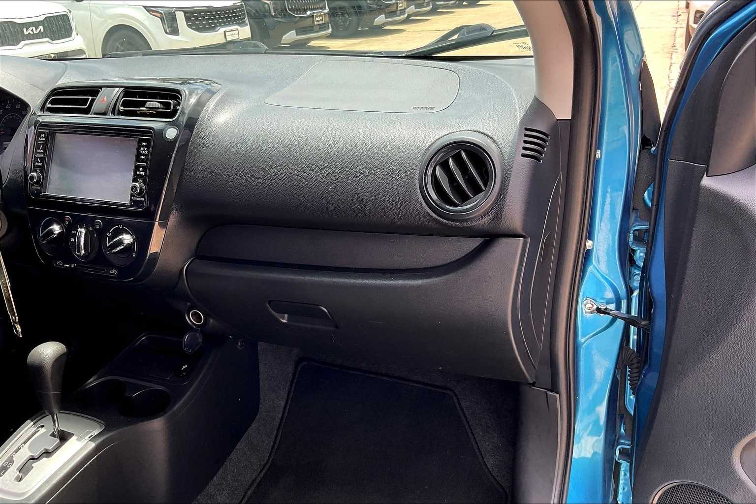 Thumbnail: 2019 Mitsubishi Mirage G4 - 18