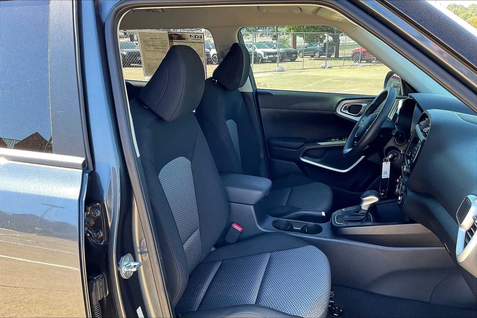 Thumbnail: 2023 Kia Soul - 12