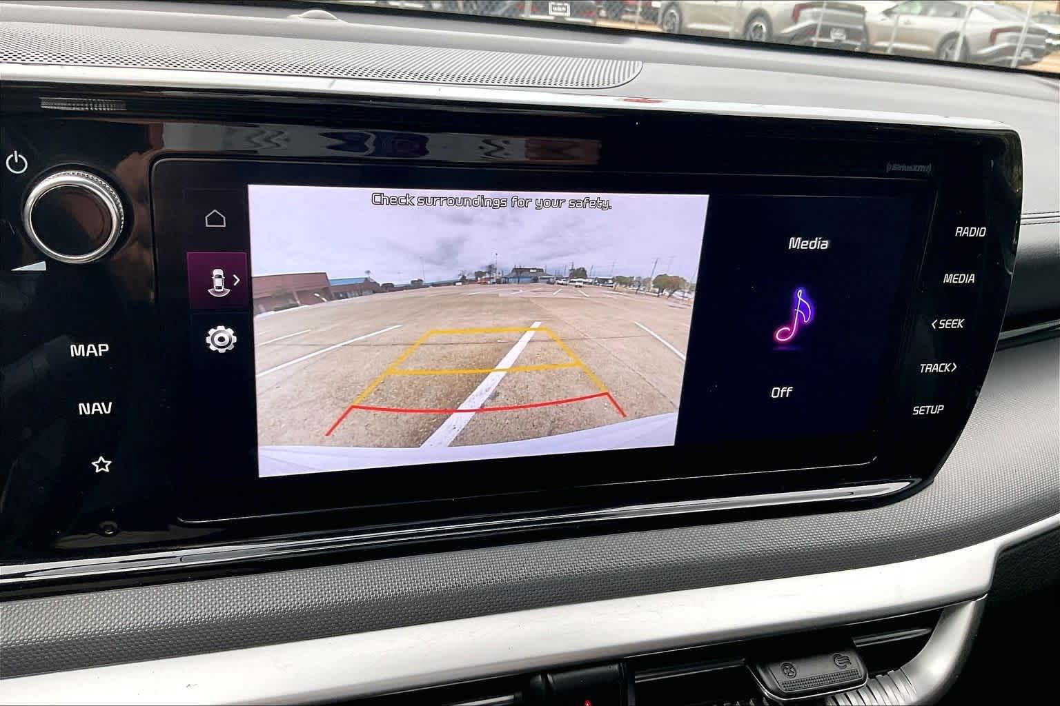 Thumbnail: 2023 Kia K5 - 25