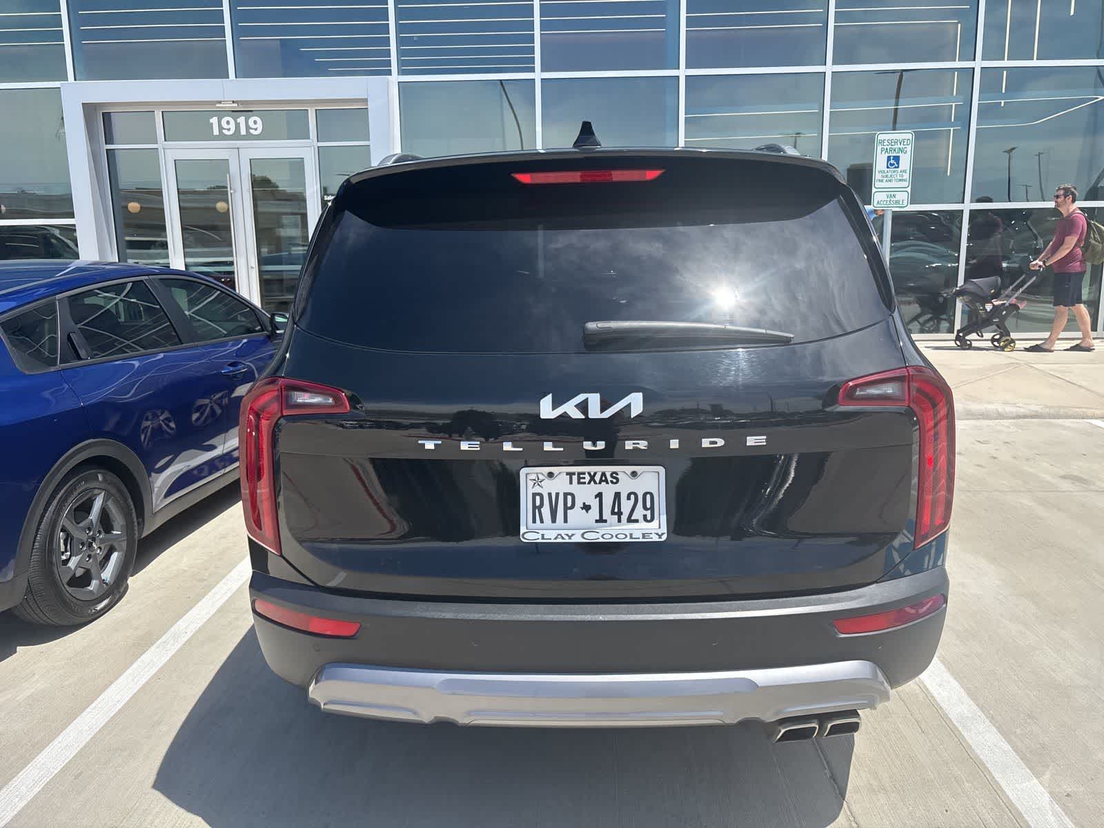 Thumbnail: 2022 Kia Telluride - 5