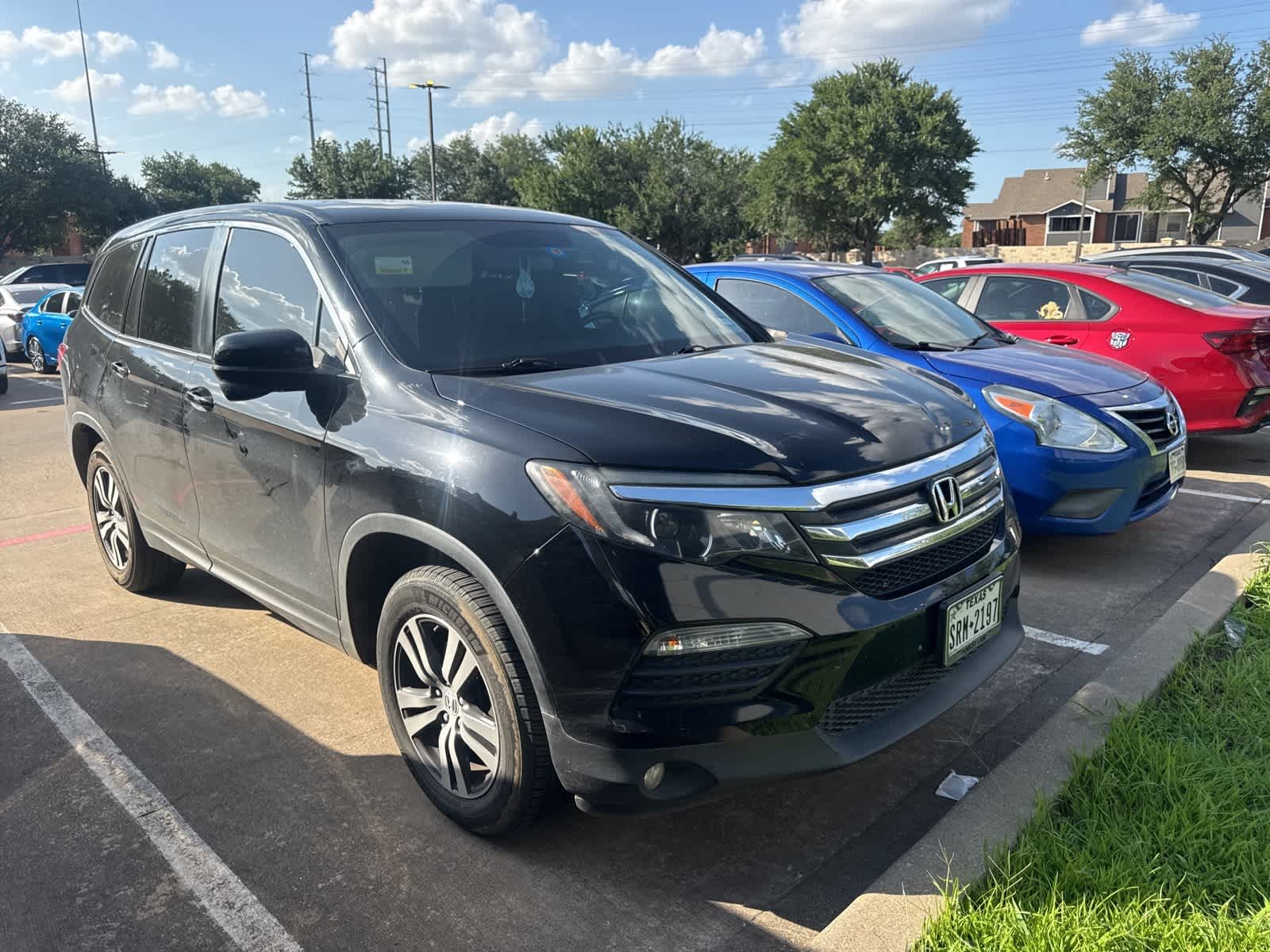 Thumbnail: 2018 Honda Pilot - 3
