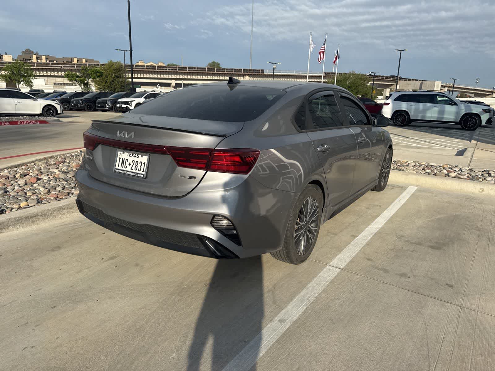 Thumbnail: 2024 Kia Forte - 3