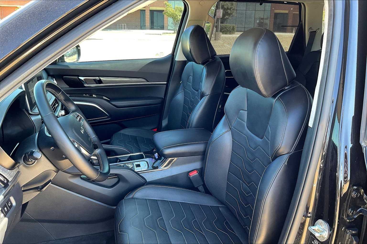 Thumbnail: 2022 Kia Telluride - 11