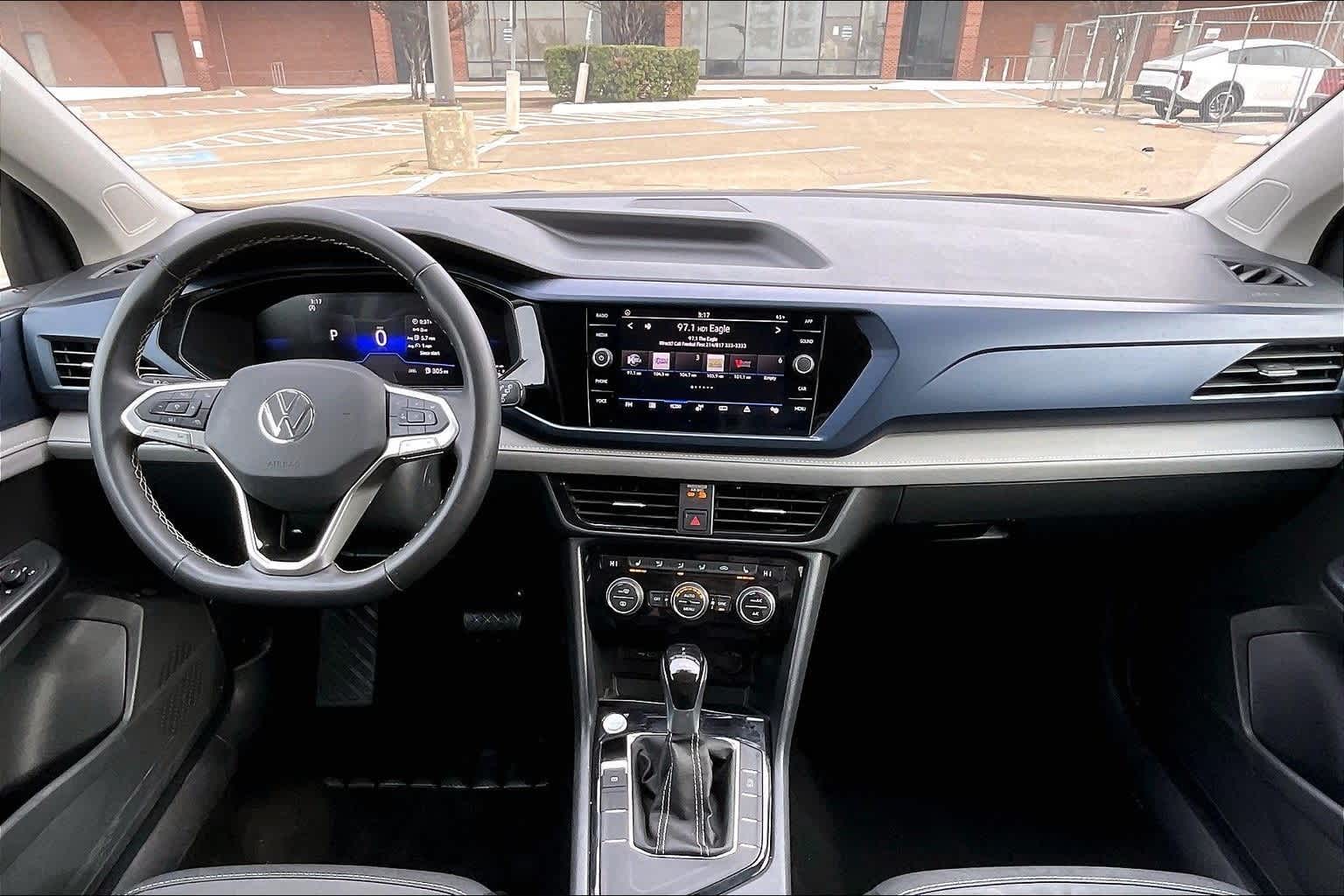 Thumbnail: 2024 Volkswagen Taos - 10