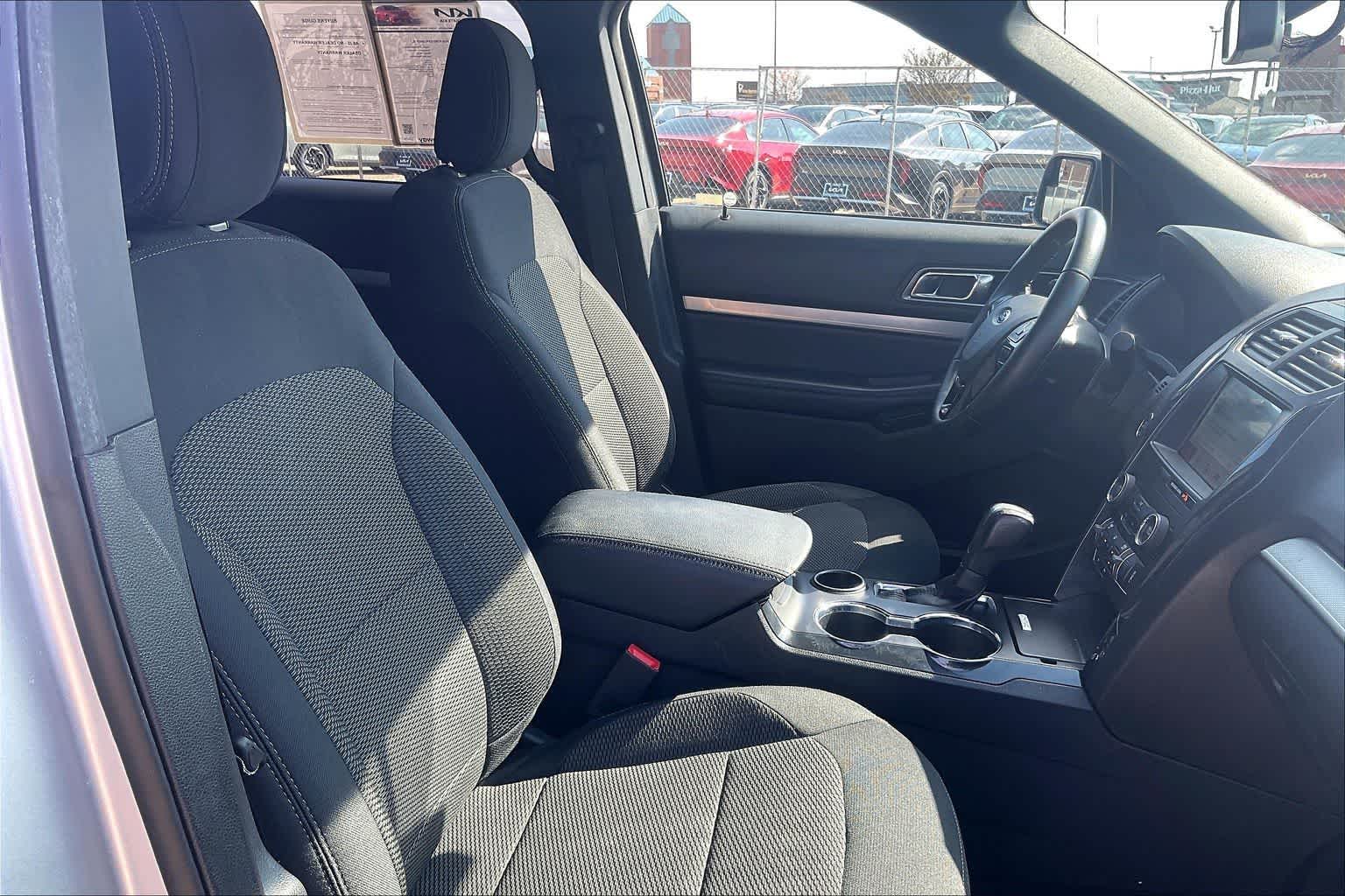 Thumbnail: 2018 Ford Explorer - 13