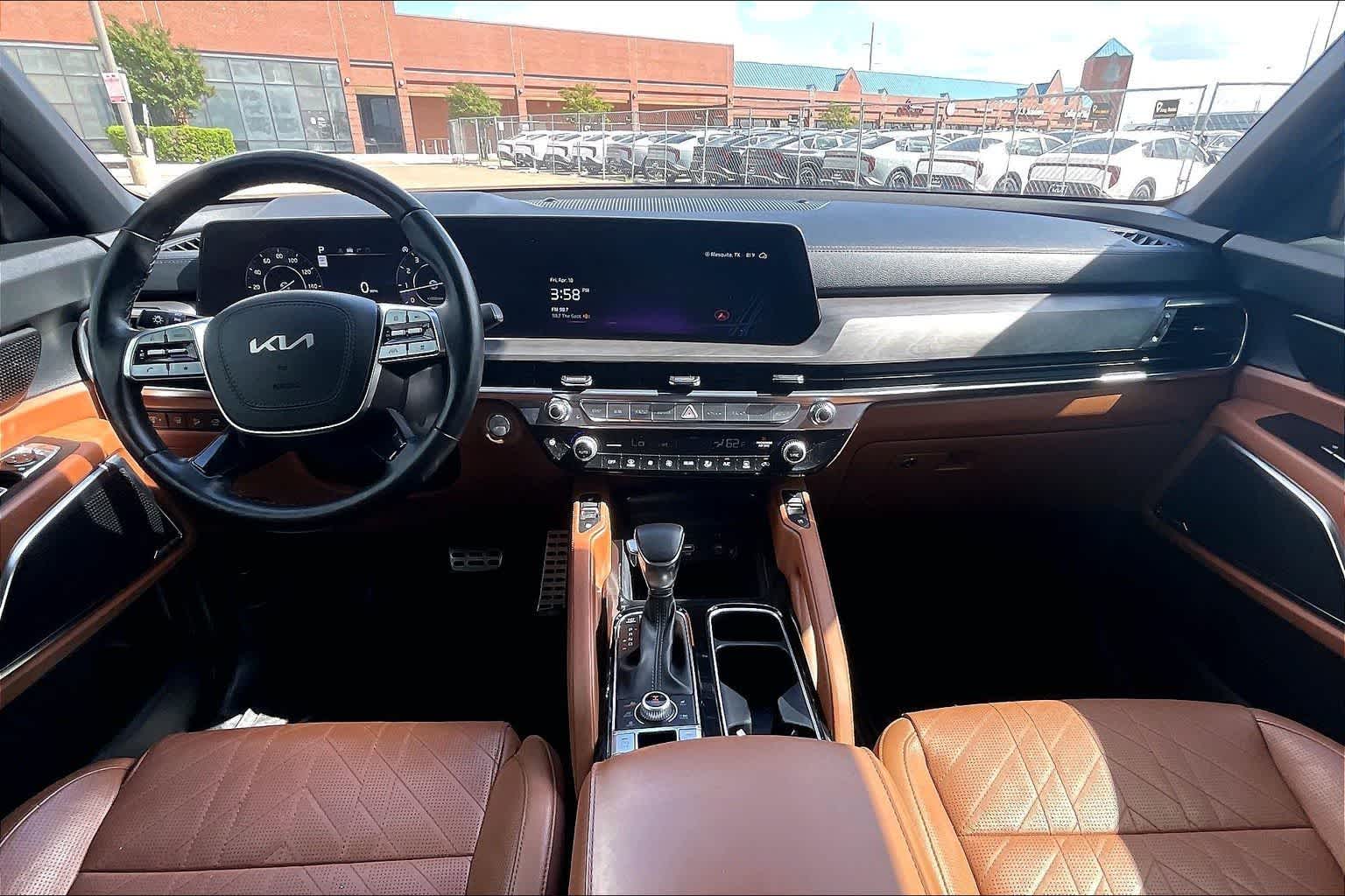 Thumbnail: 2024 Kia Telluride - 10