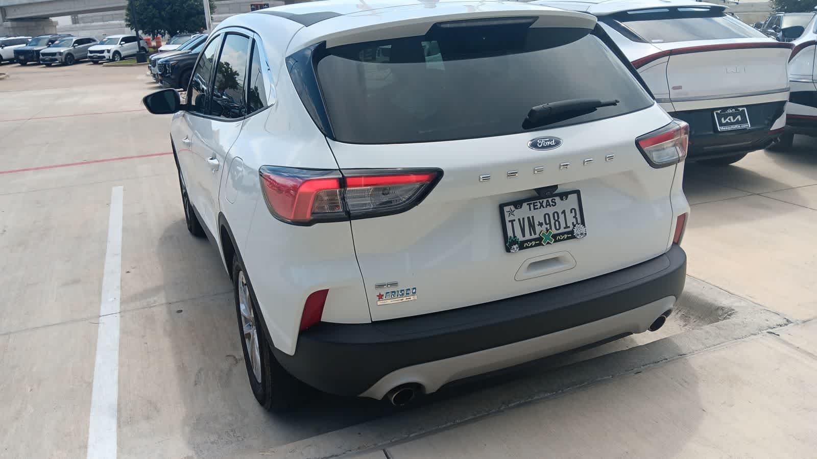Thumbnail: 2022 Ford Escape - 3