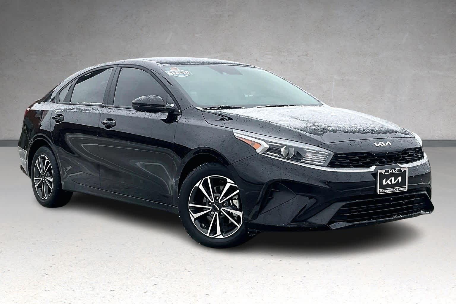 Thumbnail: 2024 Kia Forte - 20