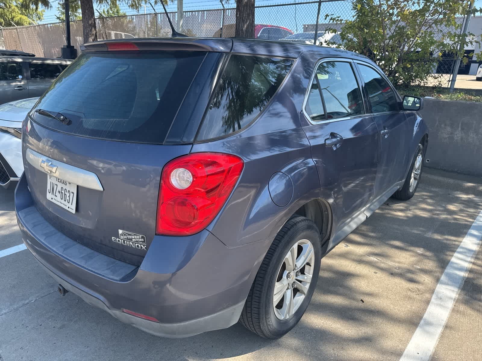 Thumbnail: 2013 Chevrolet Equinox - 5