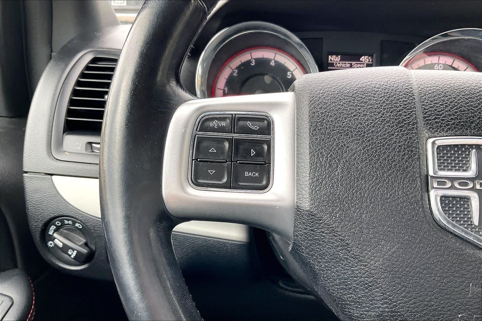 Thumbnail: 2019 Dodge Grand Caravan - 24