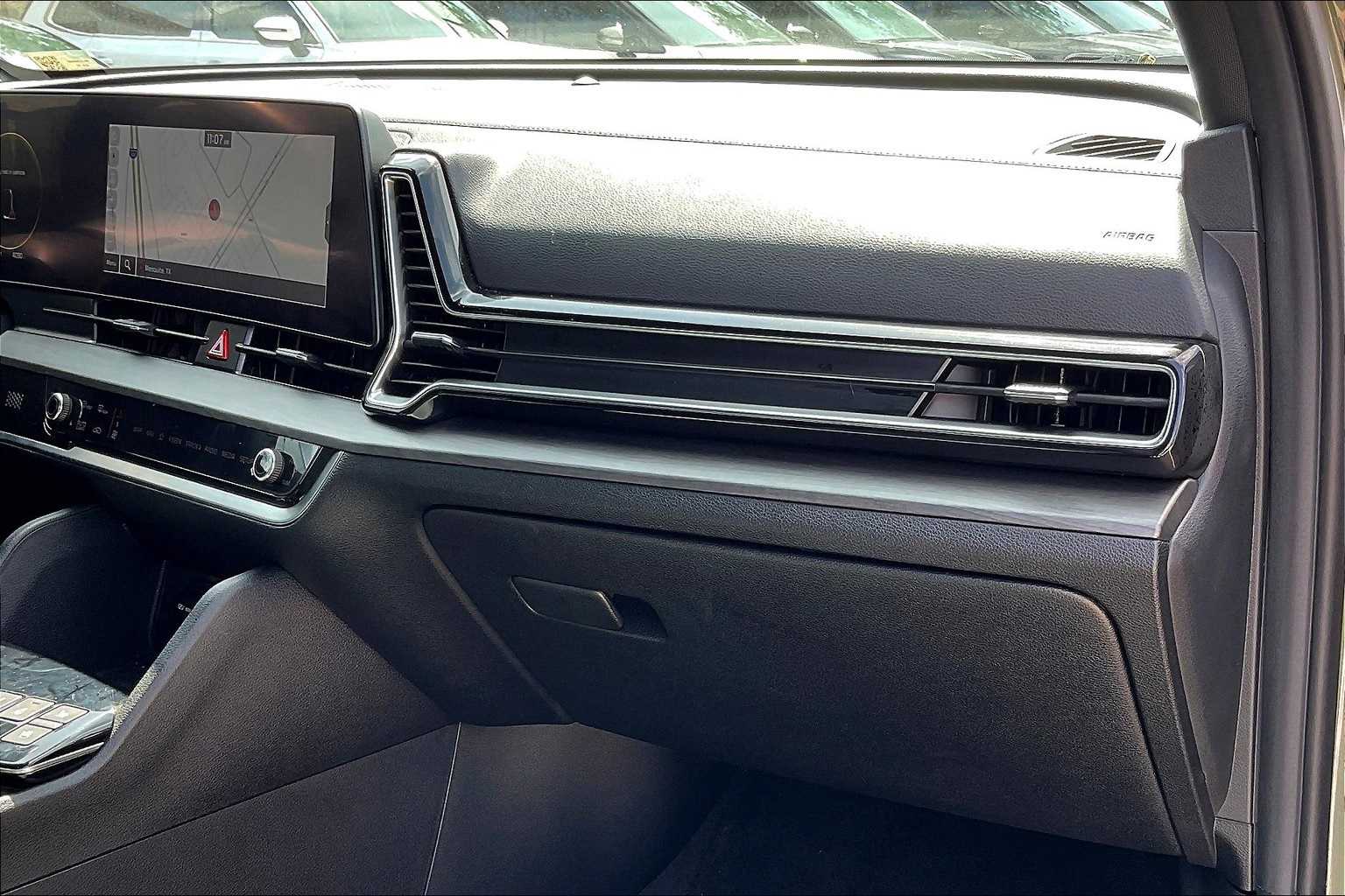 Thumbnail: 2024 Kia Sportage - 22