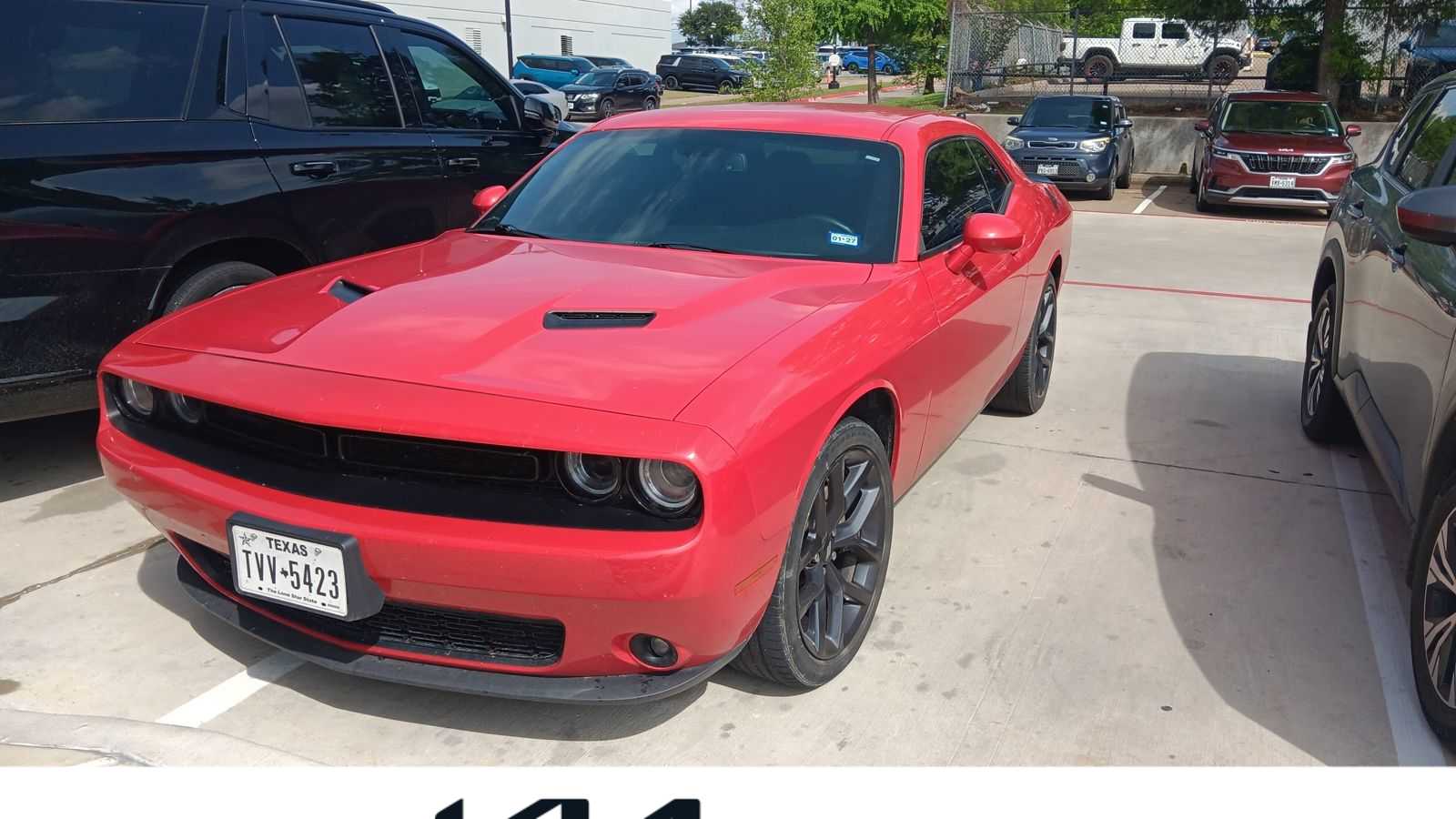 2023 Dodge Challenger SXT Auto's photo