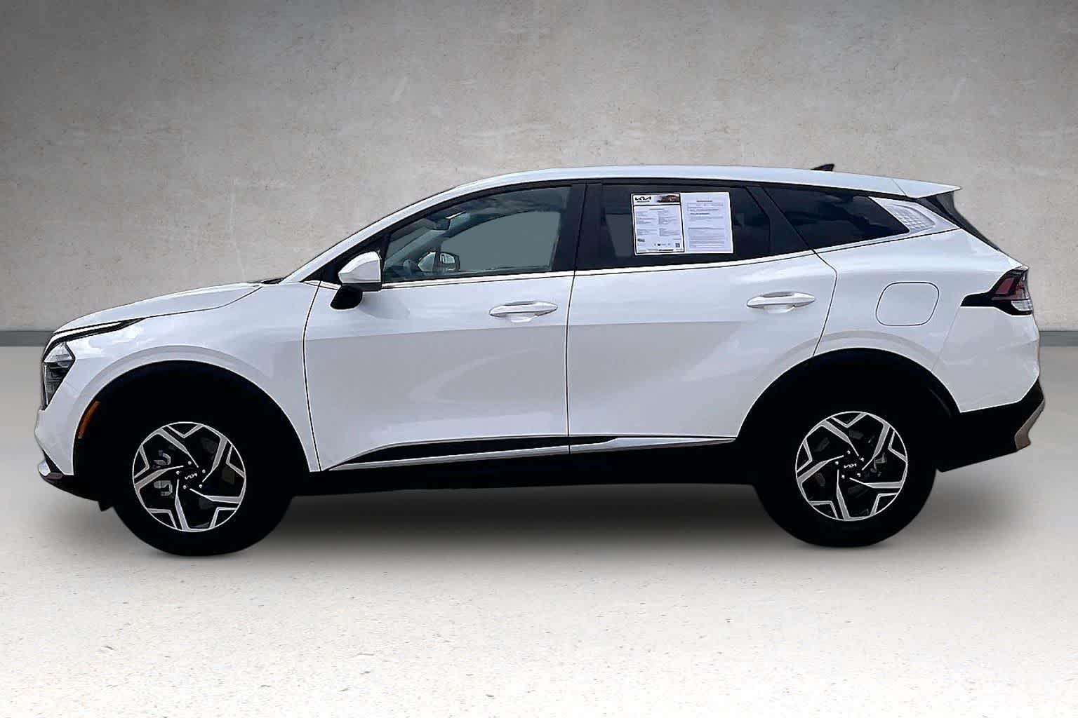 Thumbnail: 2025 Kia Sportage - 3