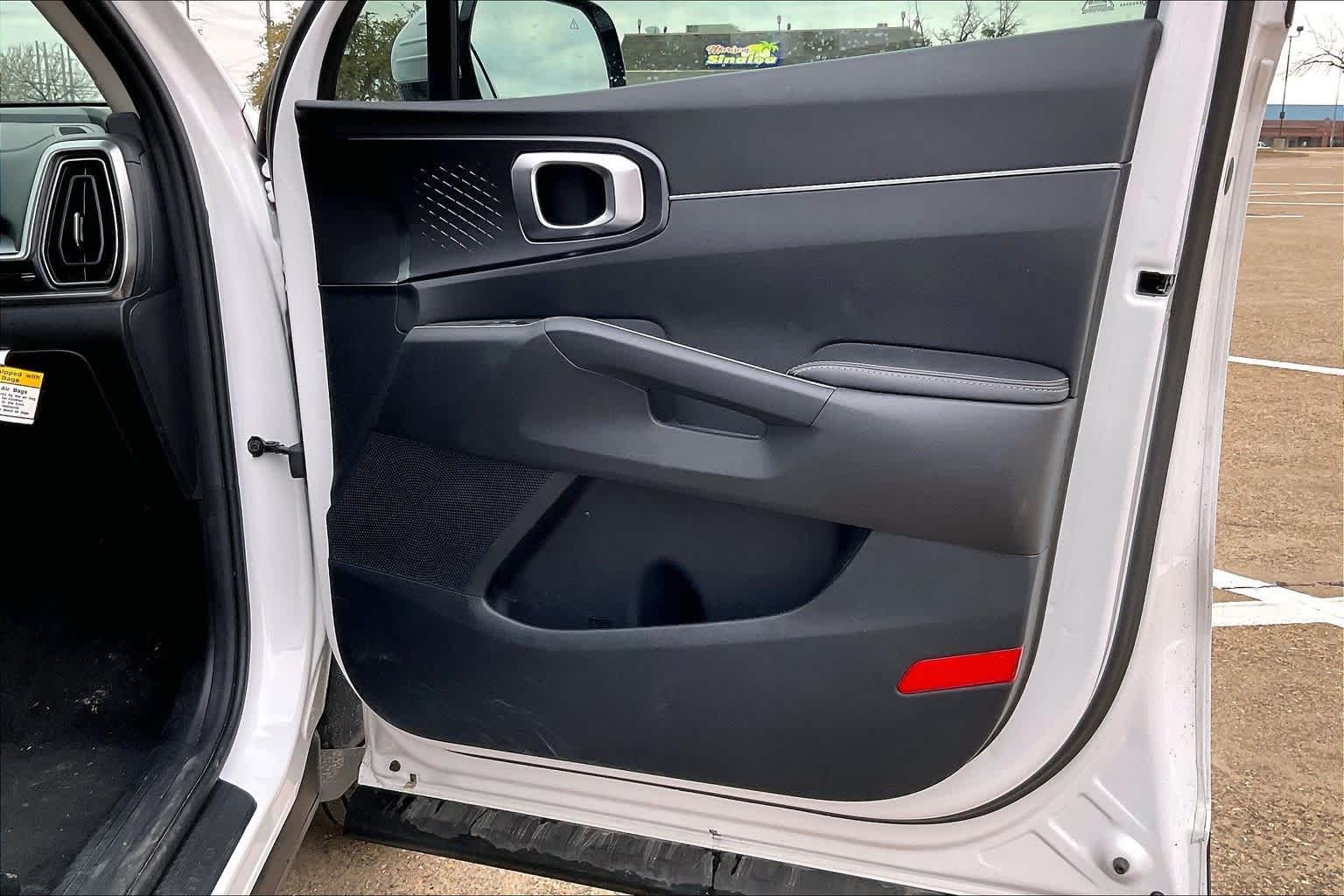 Thumbnail: 2024 Kia Sorento - 27