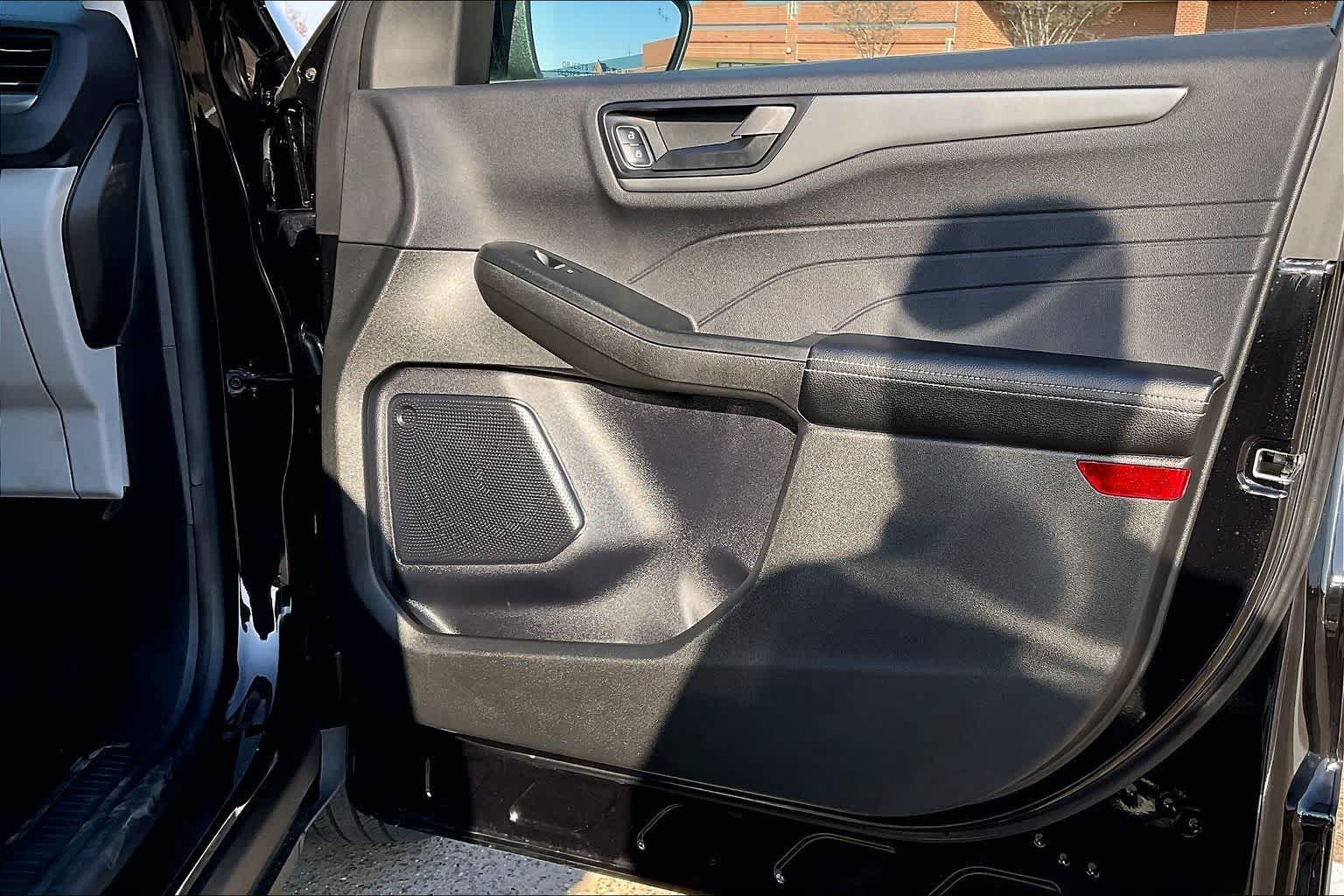 Thumbnail: 2024 Ford Escape - 28