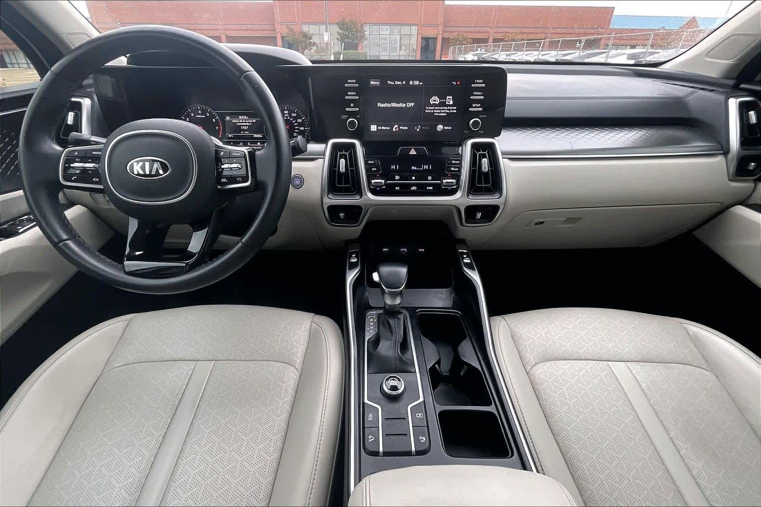 Thumbnail: 2021 Kia Sorento - 10