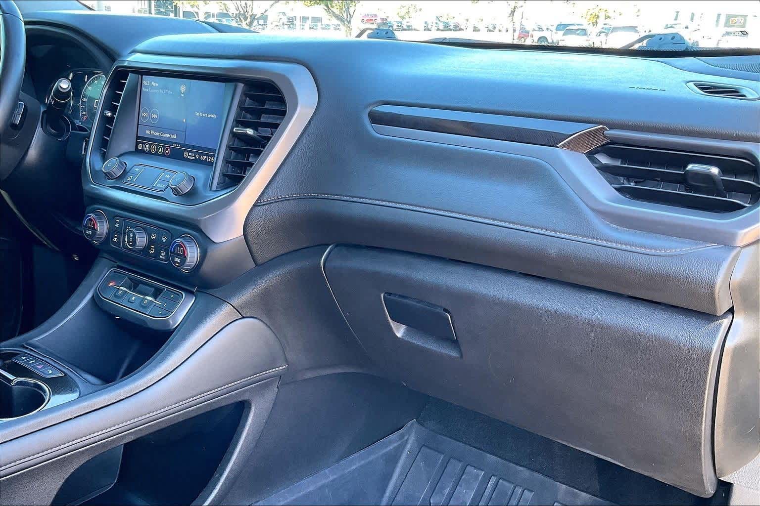 Thumbnail: 2022 GMC Acadia - 23