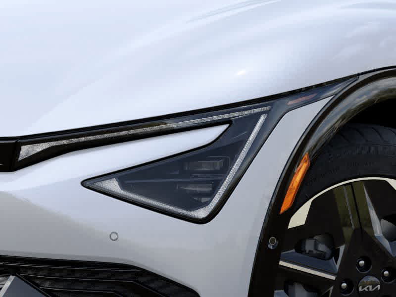 Thumbnail: 2025 Kia EV6 - 10