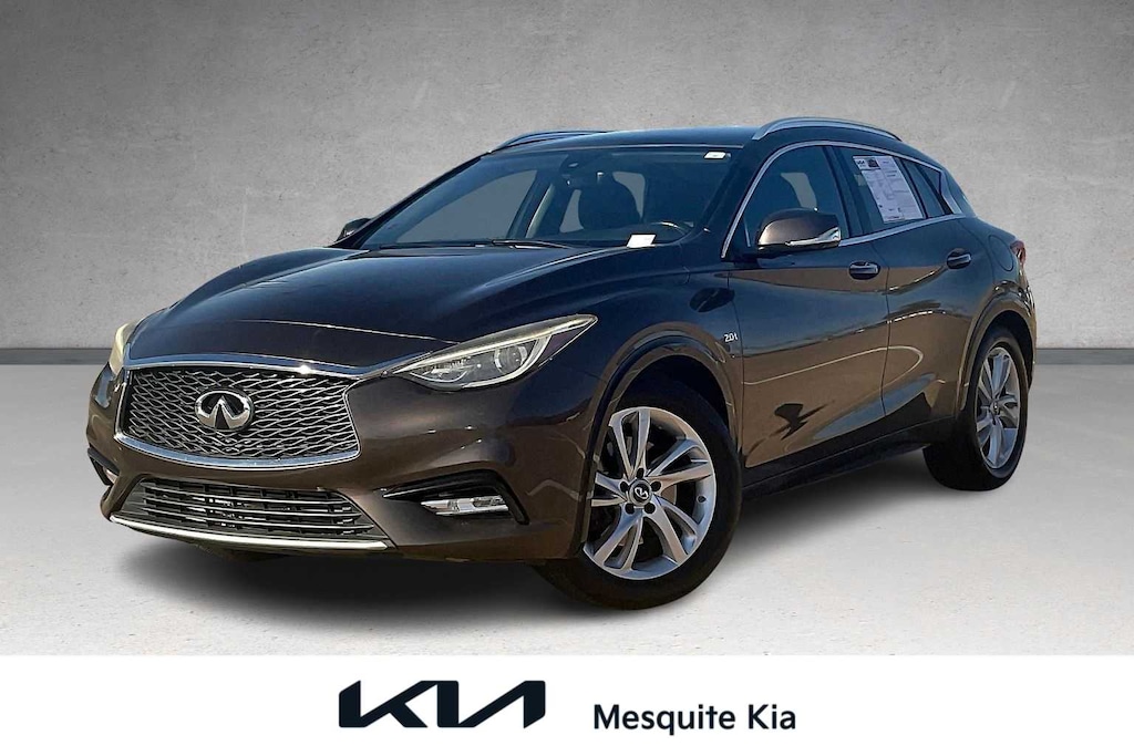 Used 2017 INFINITI QX30 Premium SUV