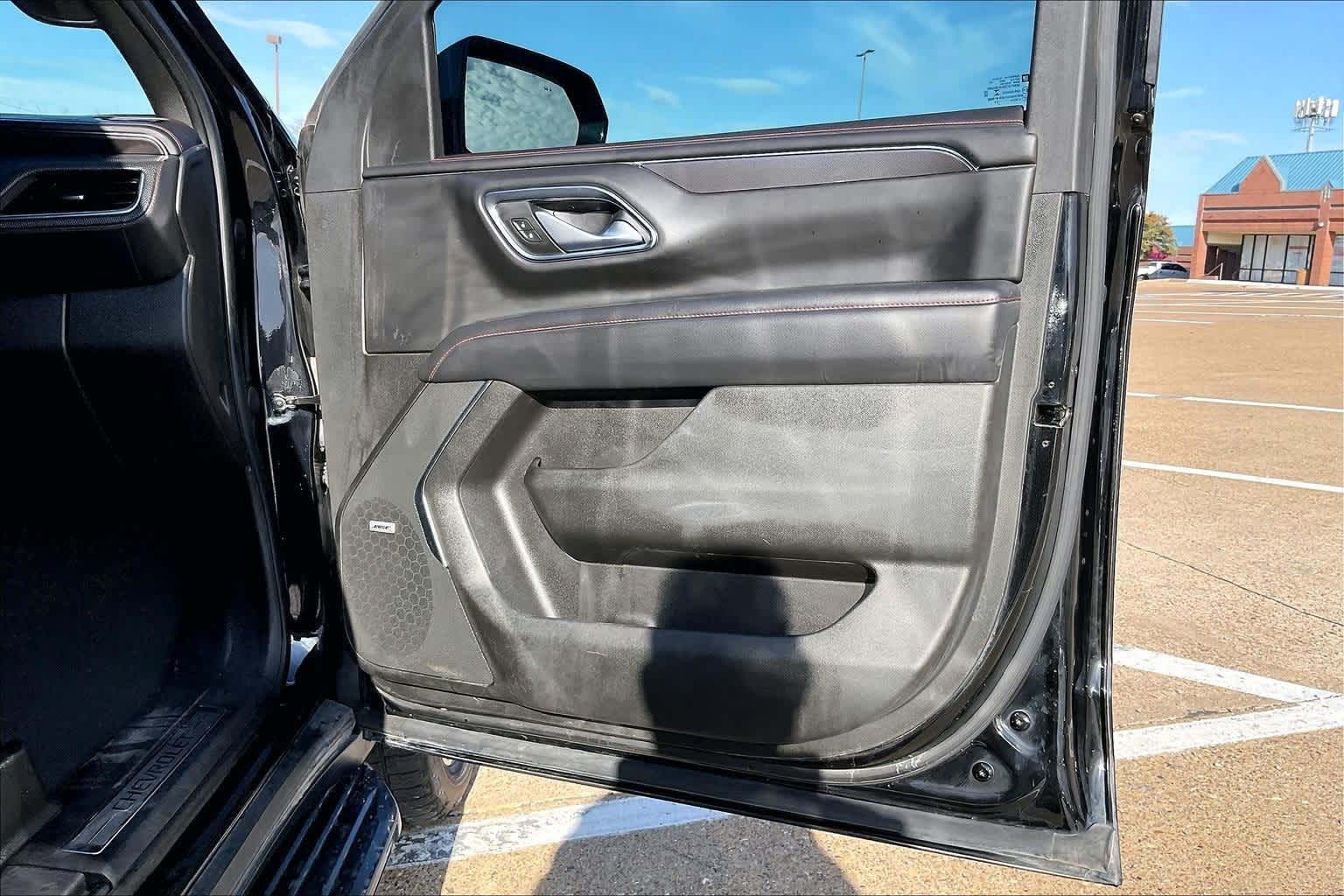 Thumbnail: 2022 Chevrolet Tahoe - 28