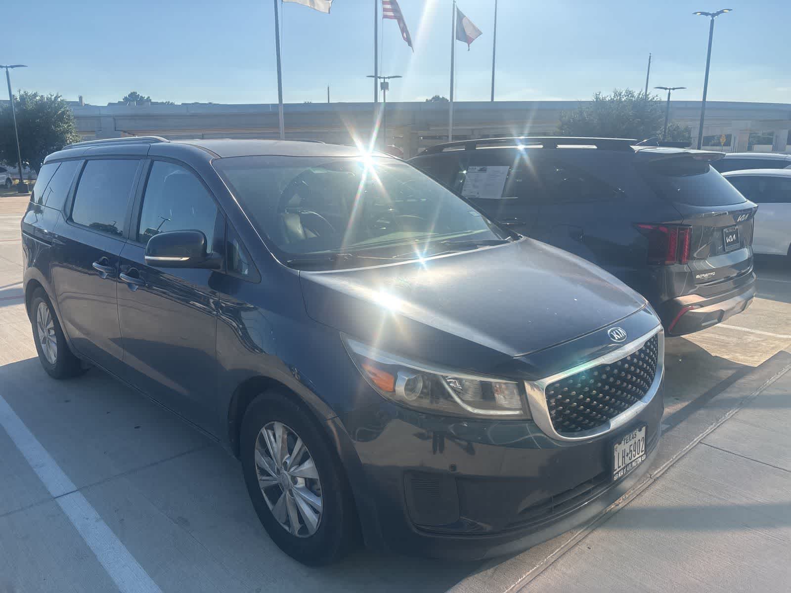 Used 2017 Kia Sedona LX with VIN KNDMB5C19H6283813 for sale in Mesquite, TX