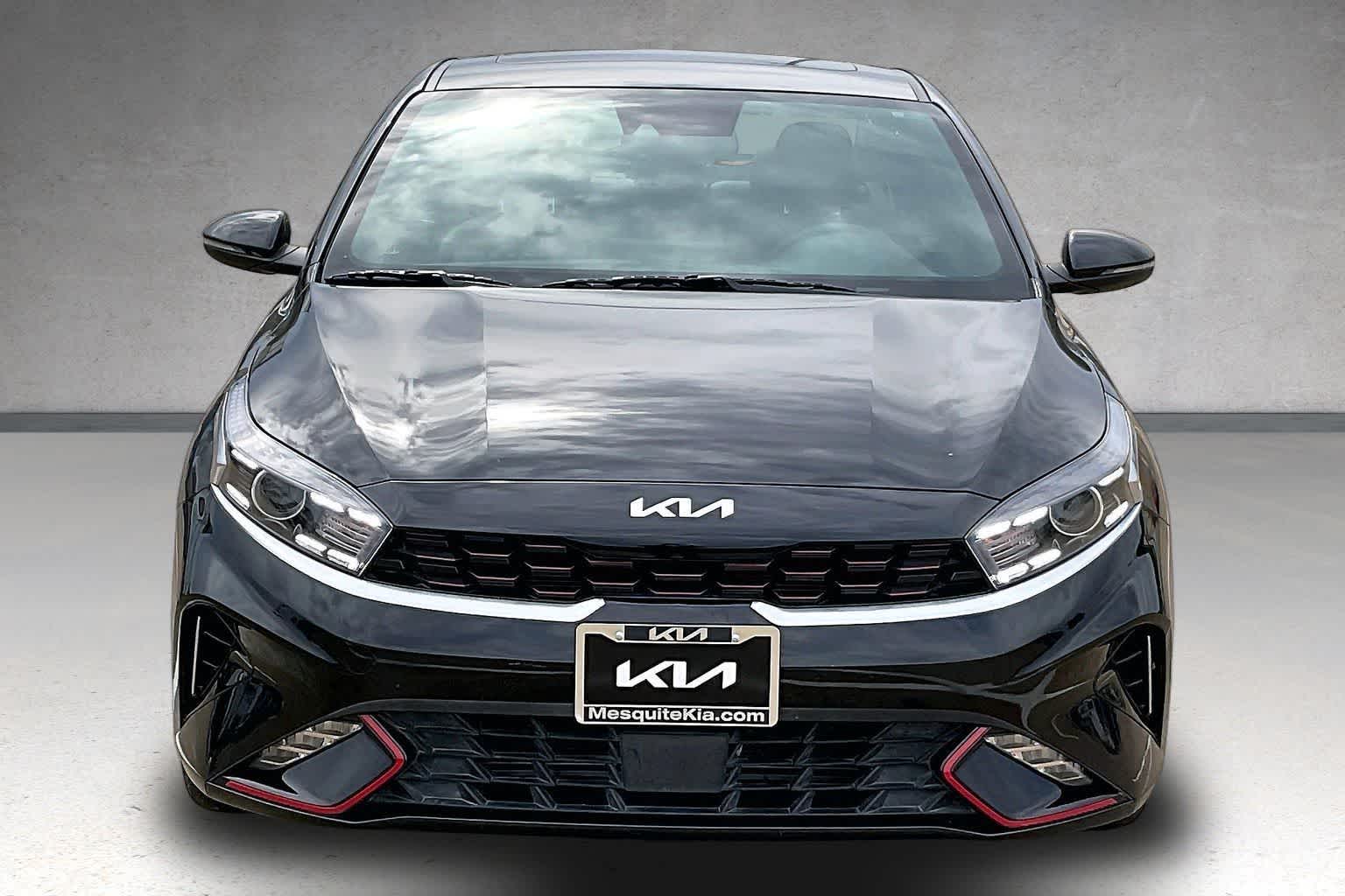 Thumbnail: 2024 Kia Forte - 6