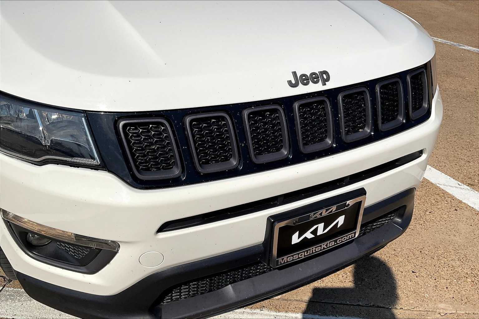 Thumbnail: 2021 Jeep Compass - 32
