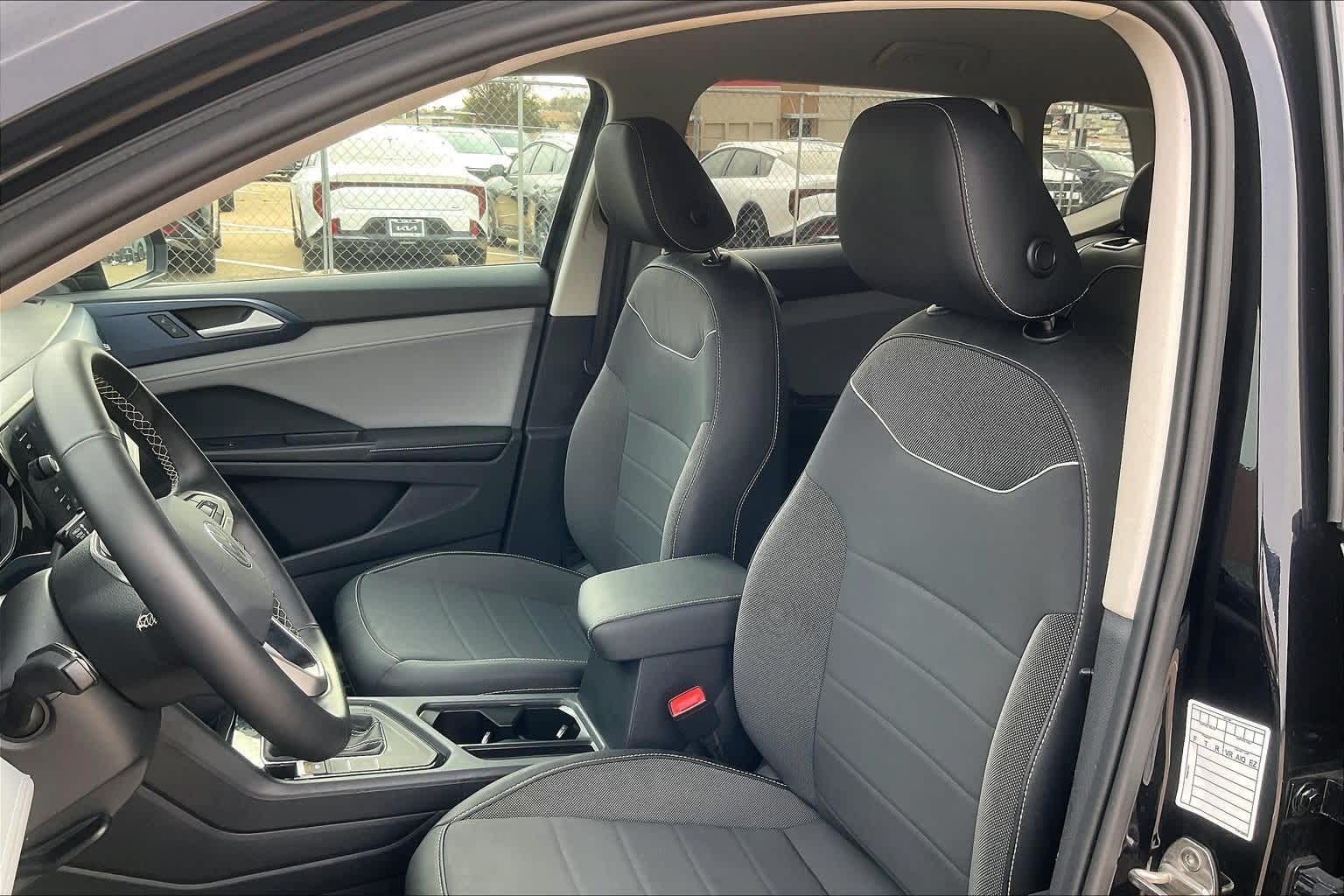 Thumbnail: 2024 Volkswagen Taos - 11