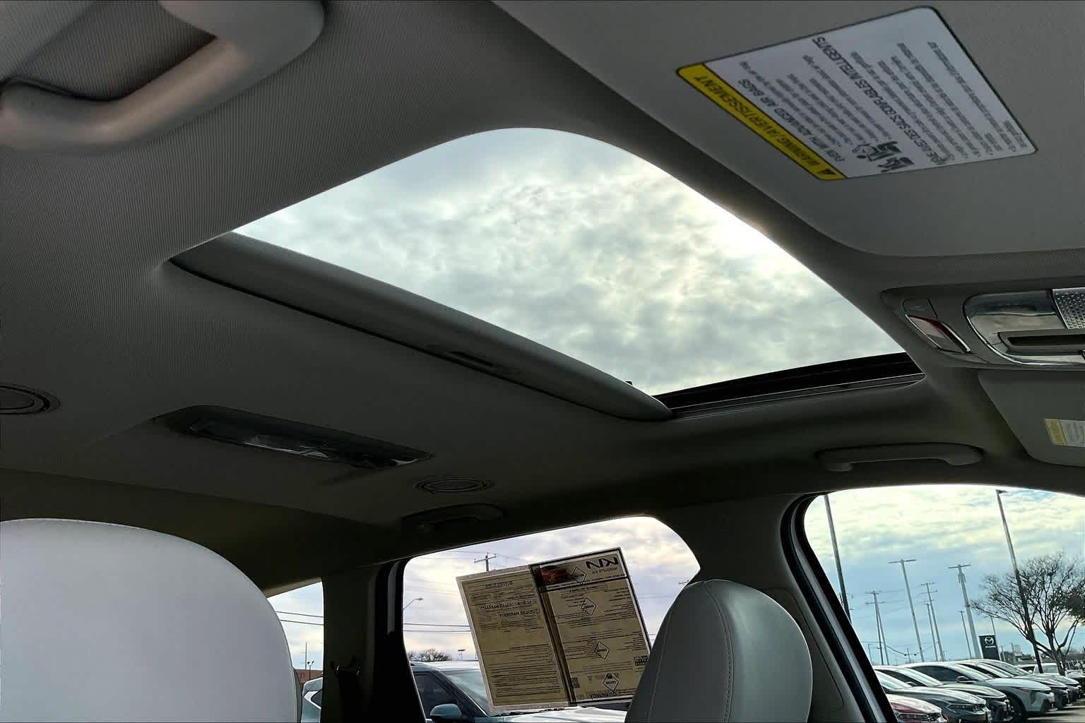 Thumbnail: 2024 Kia Telluride - 29