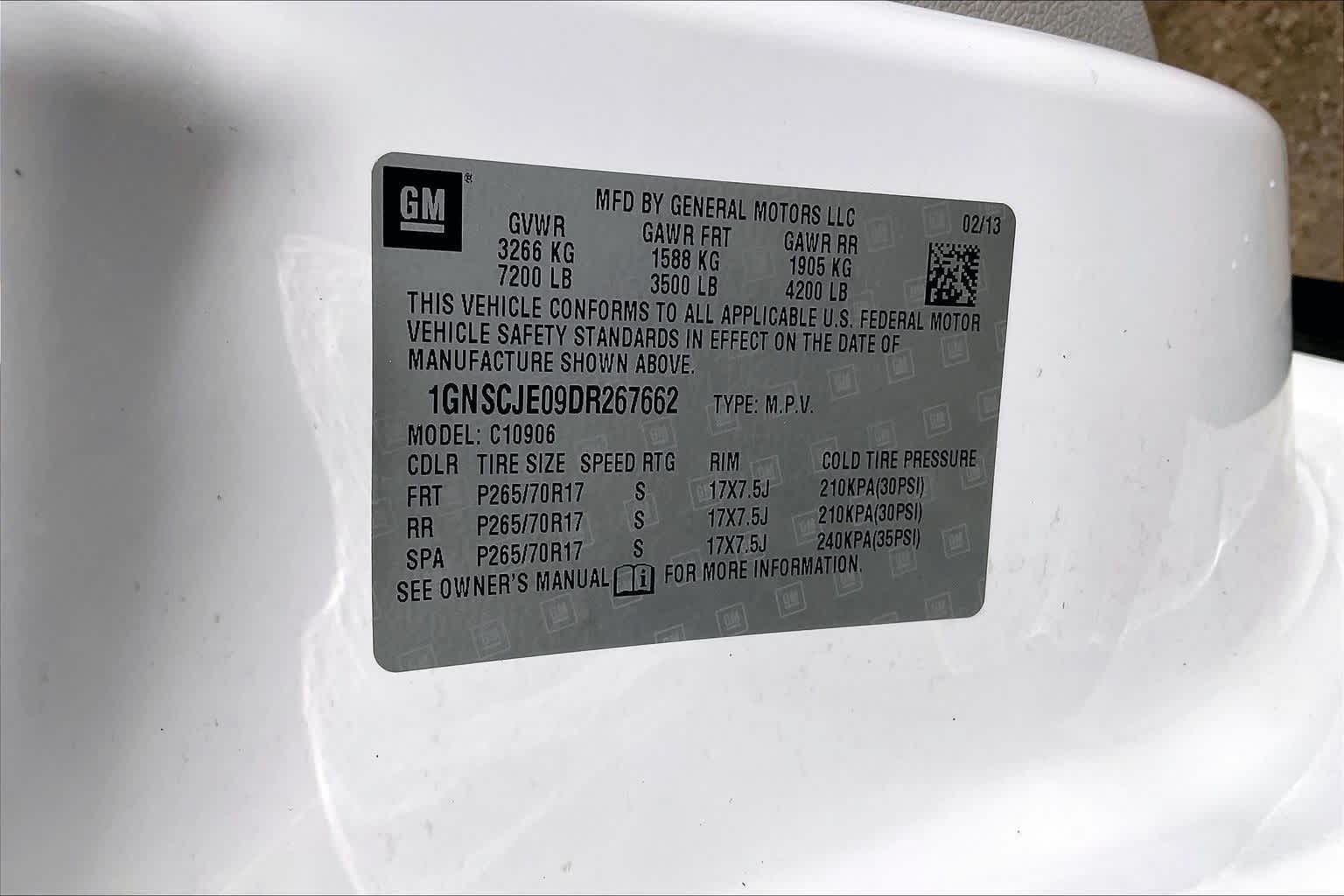 Thumbnail: 2013 Chevrolet Suburban - 20