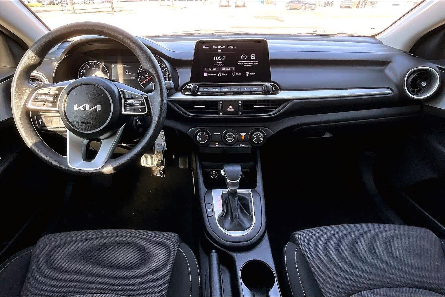 Thumbnail: 2024 Kia Forte - 9