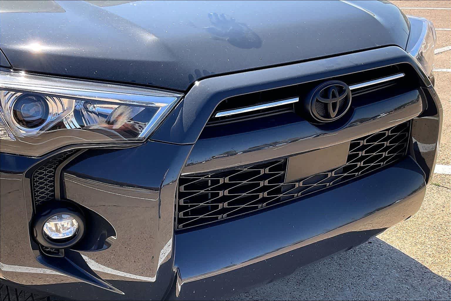 Thumbnail: 2024 Toyota 4Runner - 32