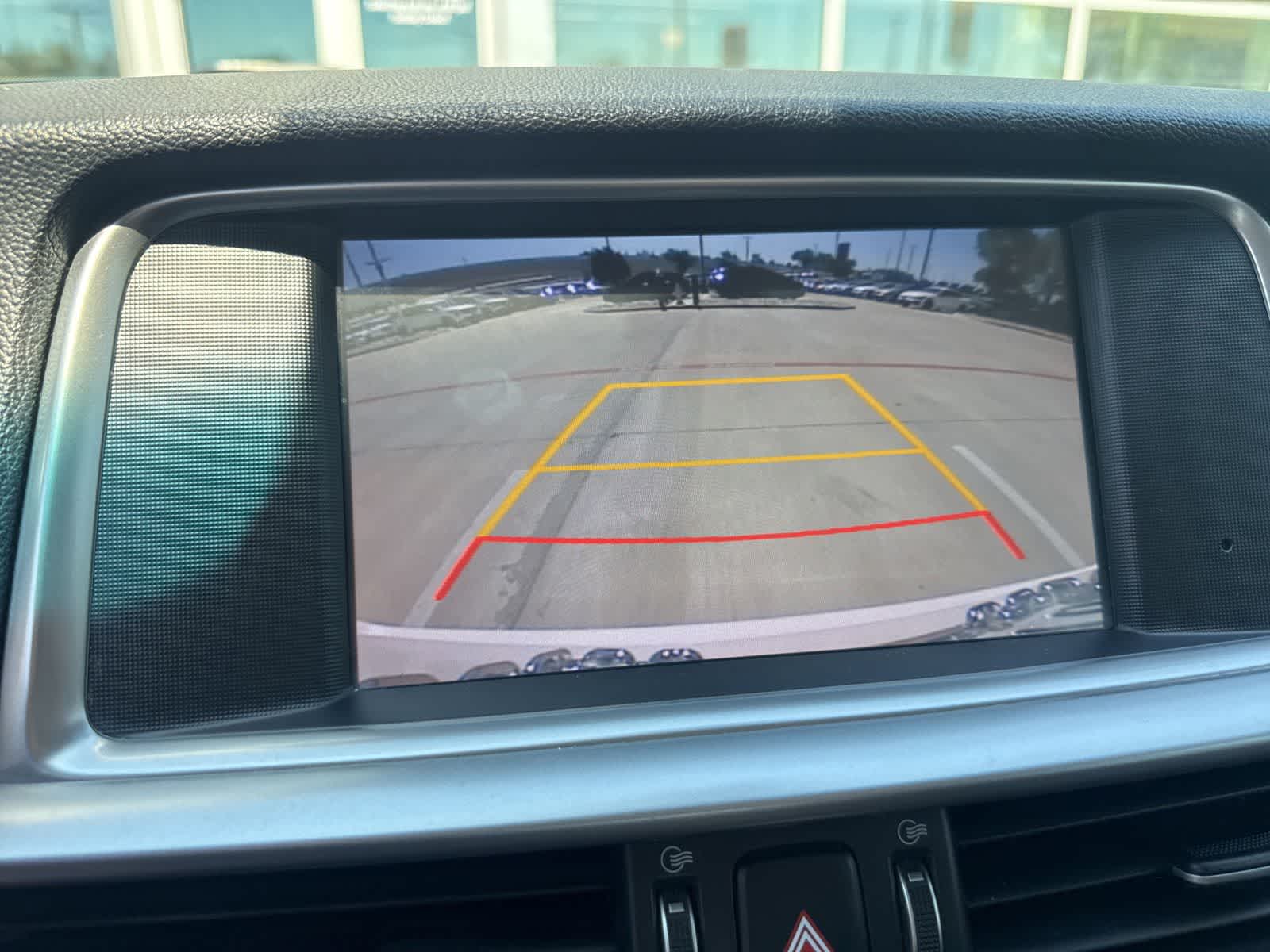 Thumbnail: 2019 Kia Optima - 3