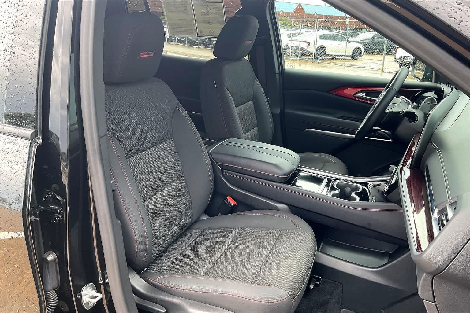 Thumbnail: 2024 Chevrolet Traverse - 13