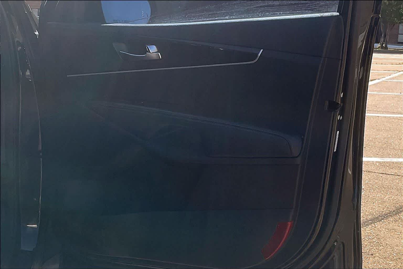 Thumbnail: 2016 Kia Sorento - 25
