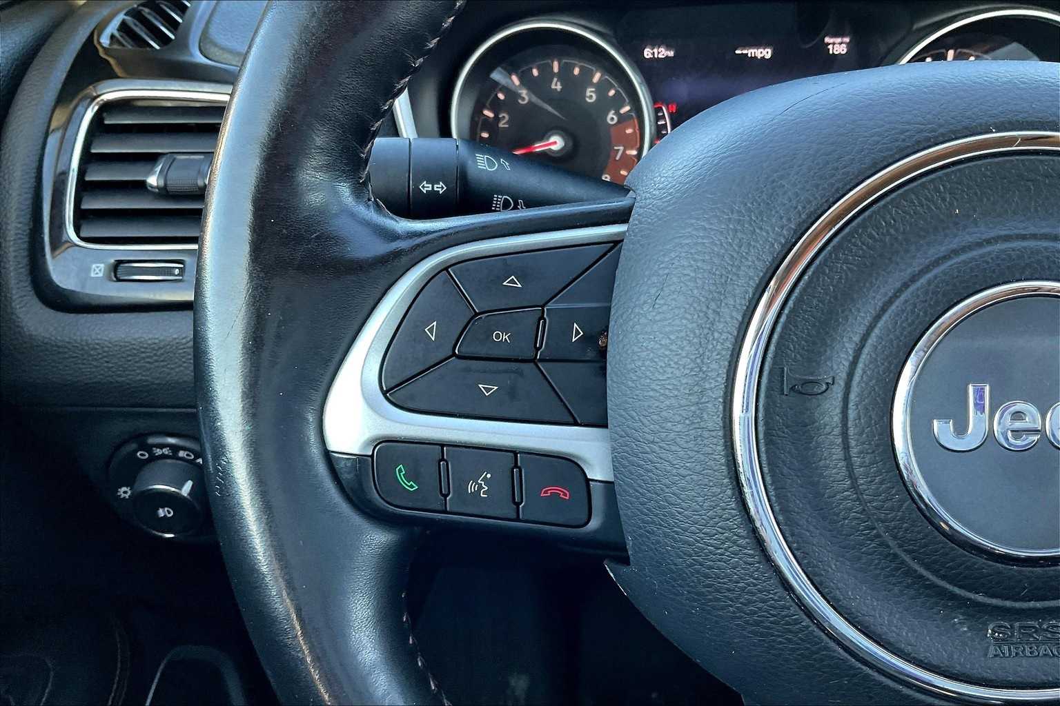 Thumbnail: 2019 Jeep Compass - 24