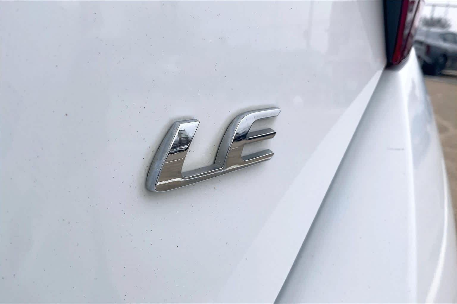 Thumbnail: 2015 Toyota Corolla - 7